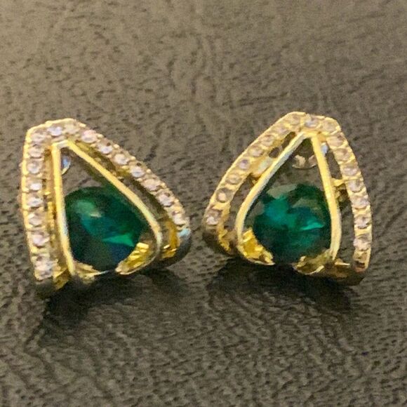 Luxury Simulated Emerald Green Earrings, 14k Gold Plate Triangle Studs Gift - Picture 3 of 10